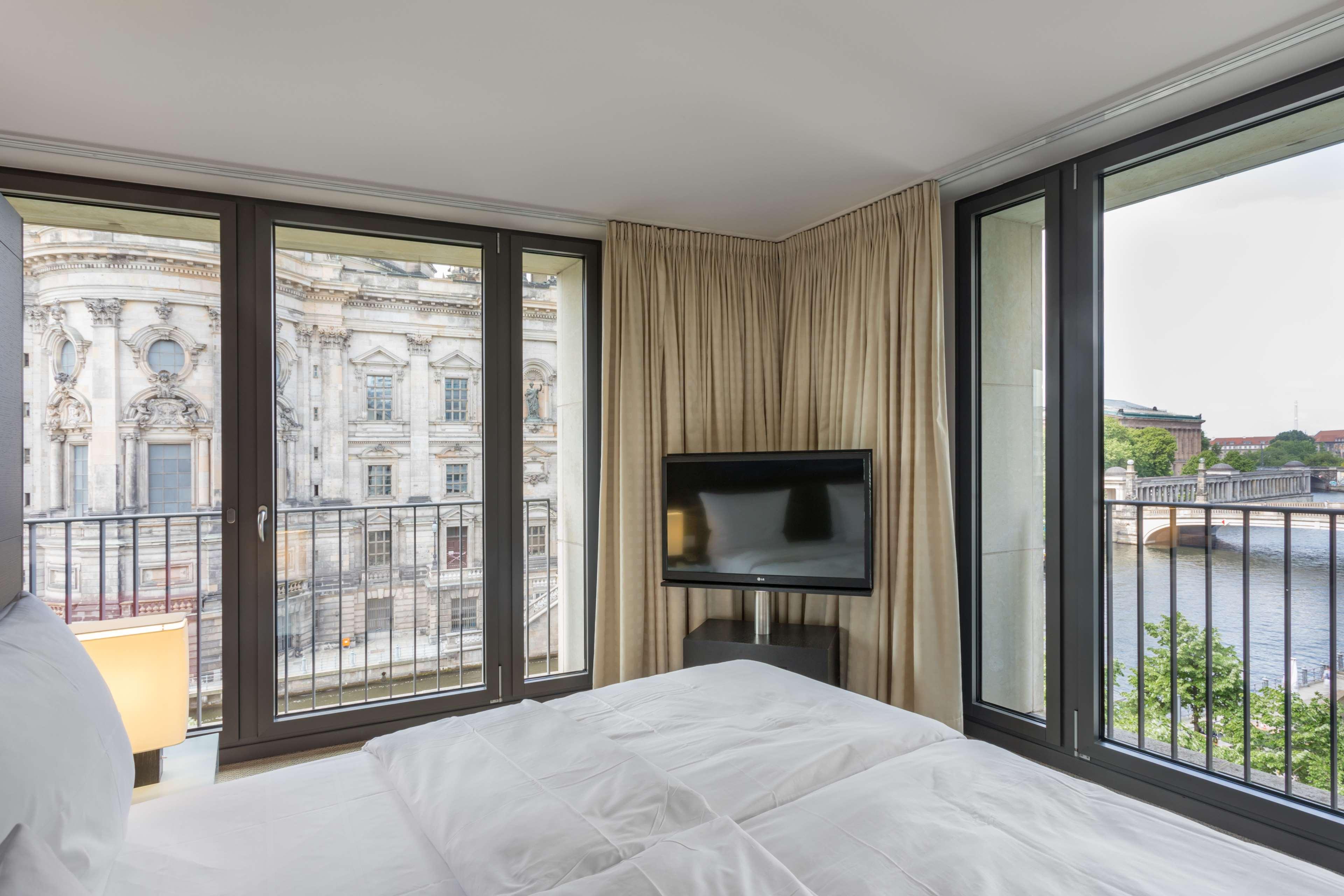 Radisson Collection Hotel, Hotel 5*