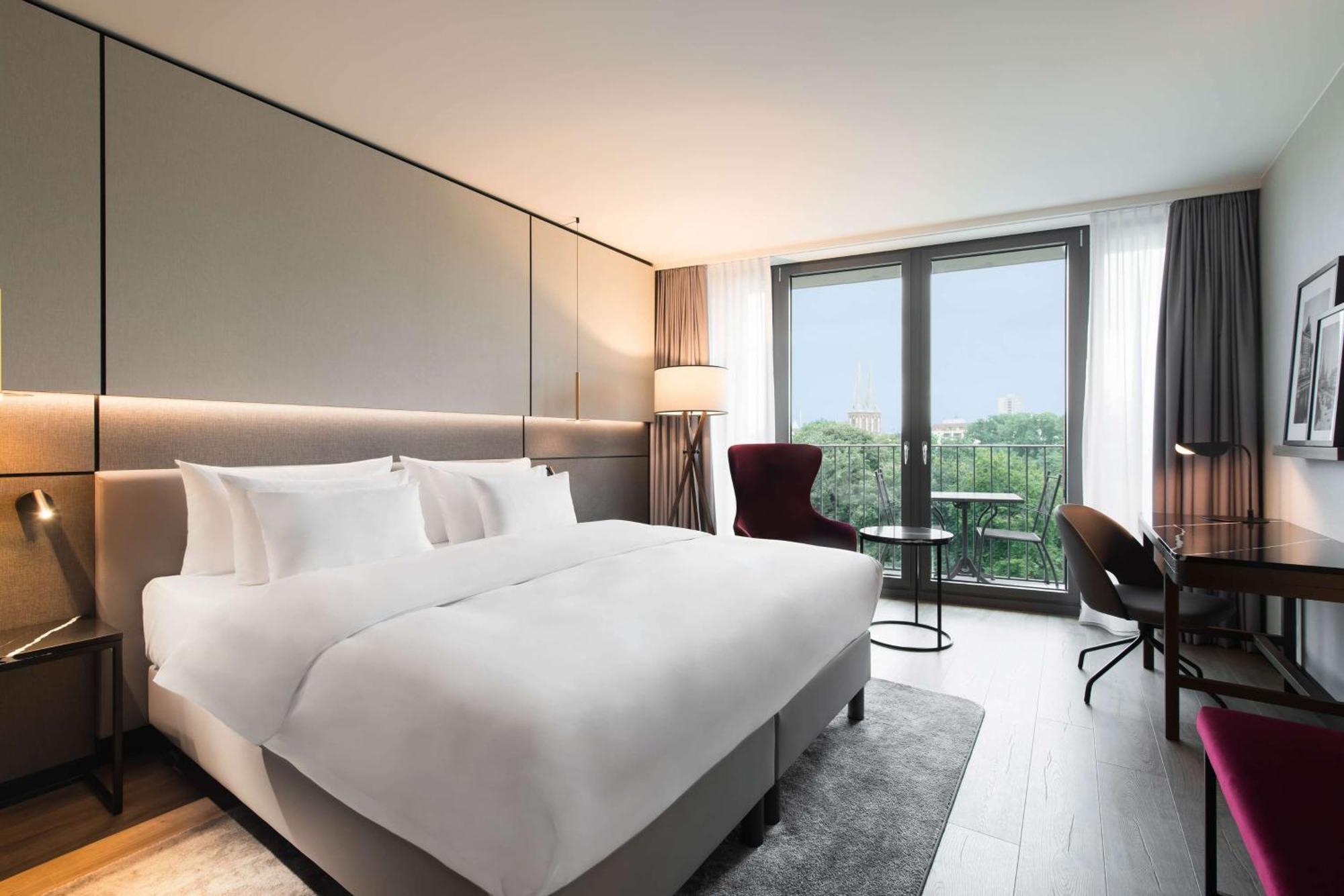 Radisson Collection Hotel,
