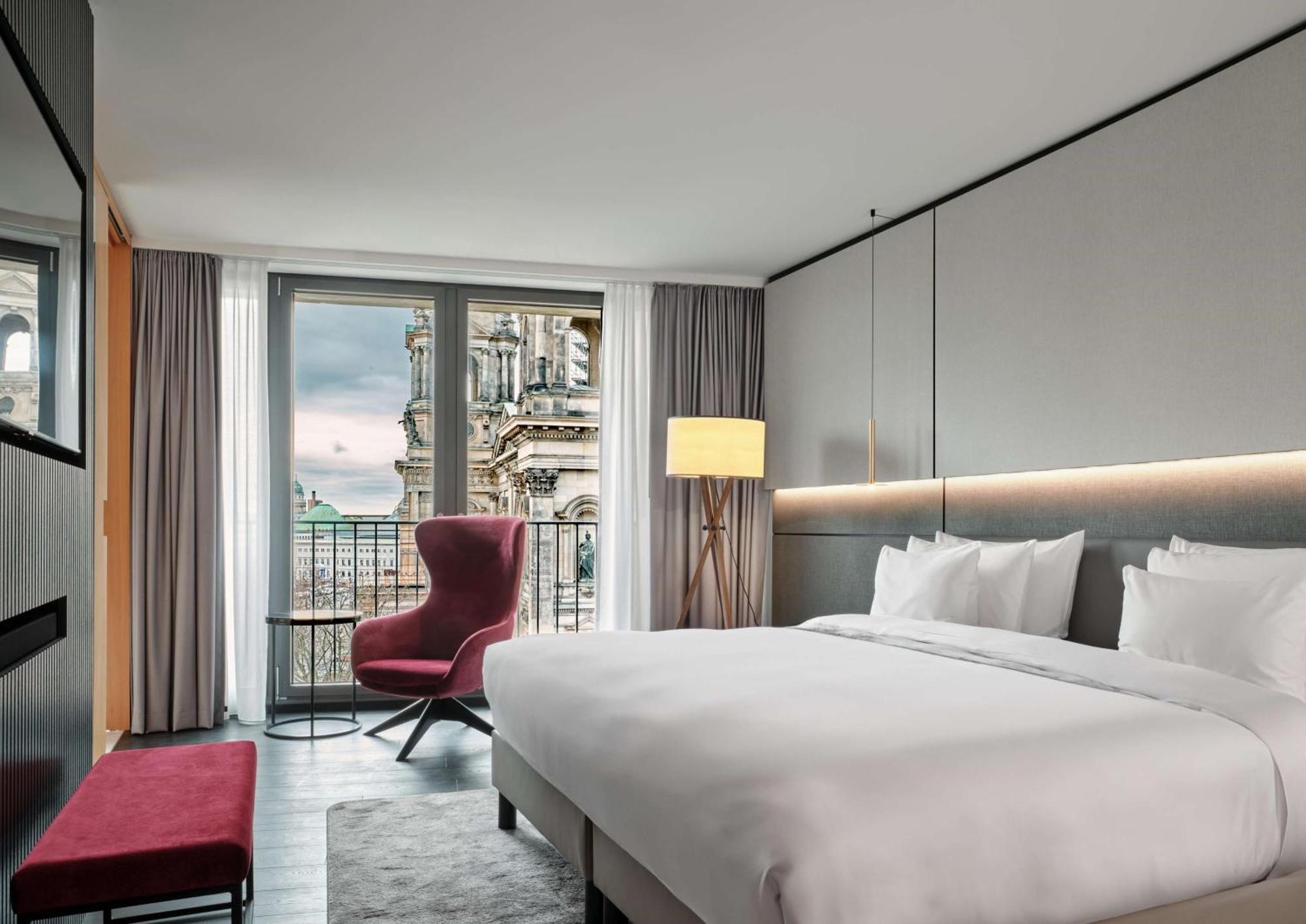 Hotel Radisson Collection Hotel, 5*