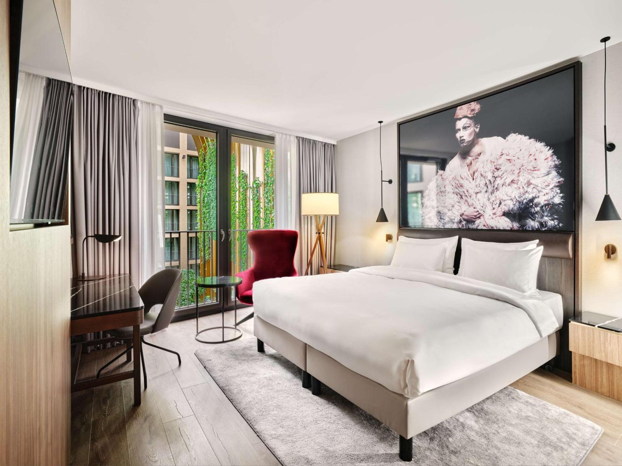 Radisson Collection Hotel, Hotel Berlin