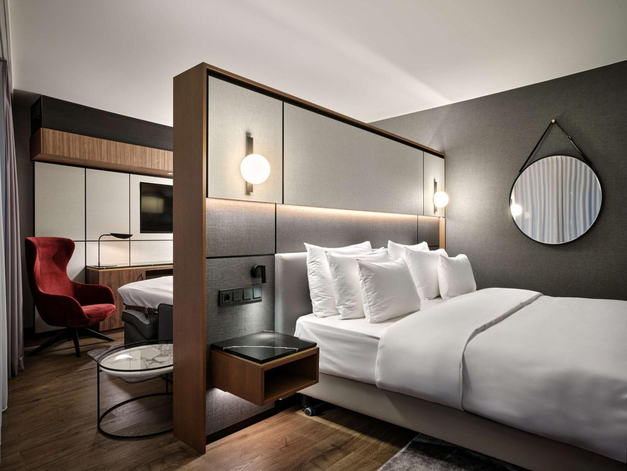 Hotel Radisson Collection Hotel, 5*